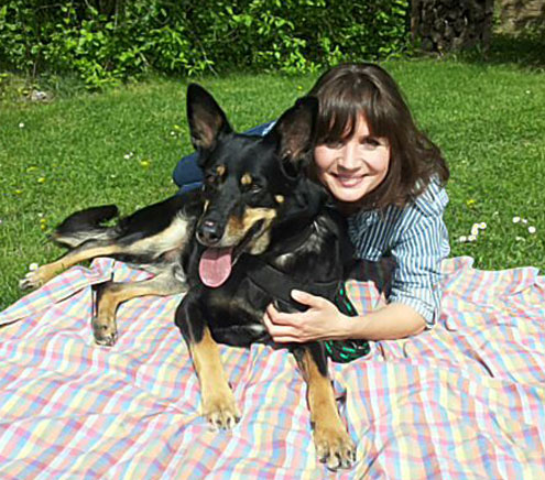 Scotty mit Moderatorin Simone Sombecki